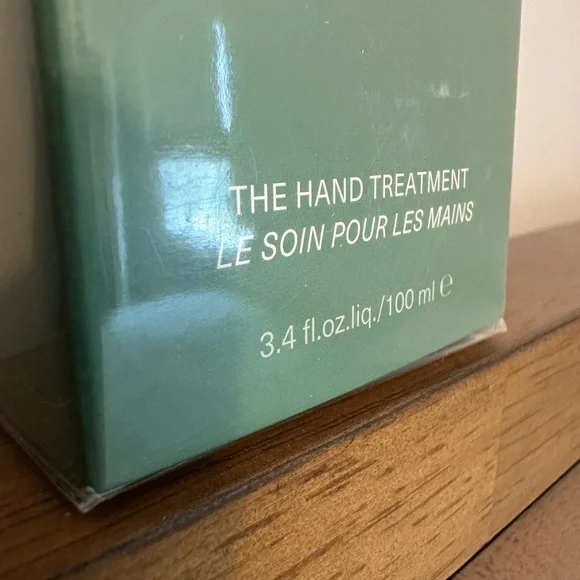 La Mer The Hand Treatment — 3.4 oz / 100 ml - Picture 3 of 3
